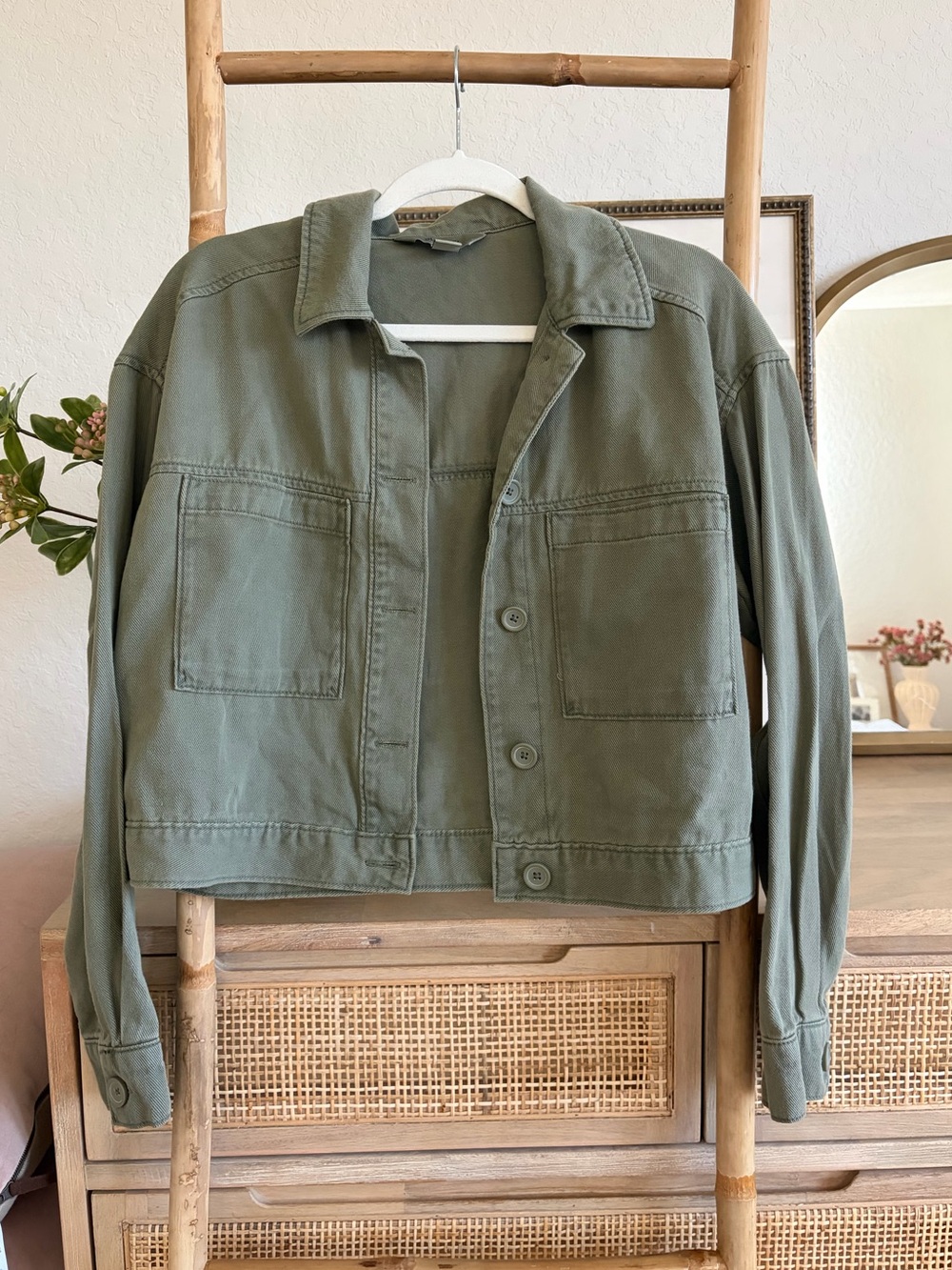 Old Navy Olive Green Utility Jacket with Front Patch Pockets Sz M